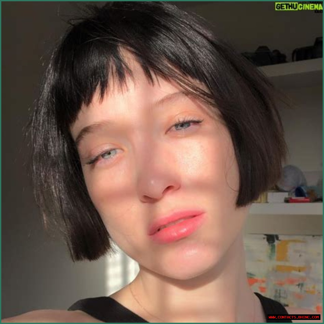 Actress Sophie Lowe Secretly Dating Sydney Based Drummer Boyfriend! Explore Her Wiki Facts And Net Worth