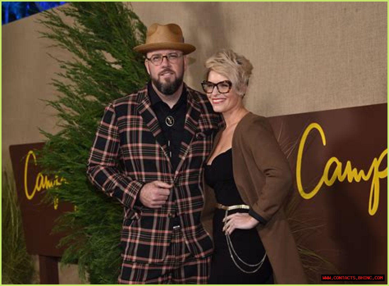 [Chris Sullivan's Wife] Rachel Reichard Bio, Age, Net Worth, Job, Height