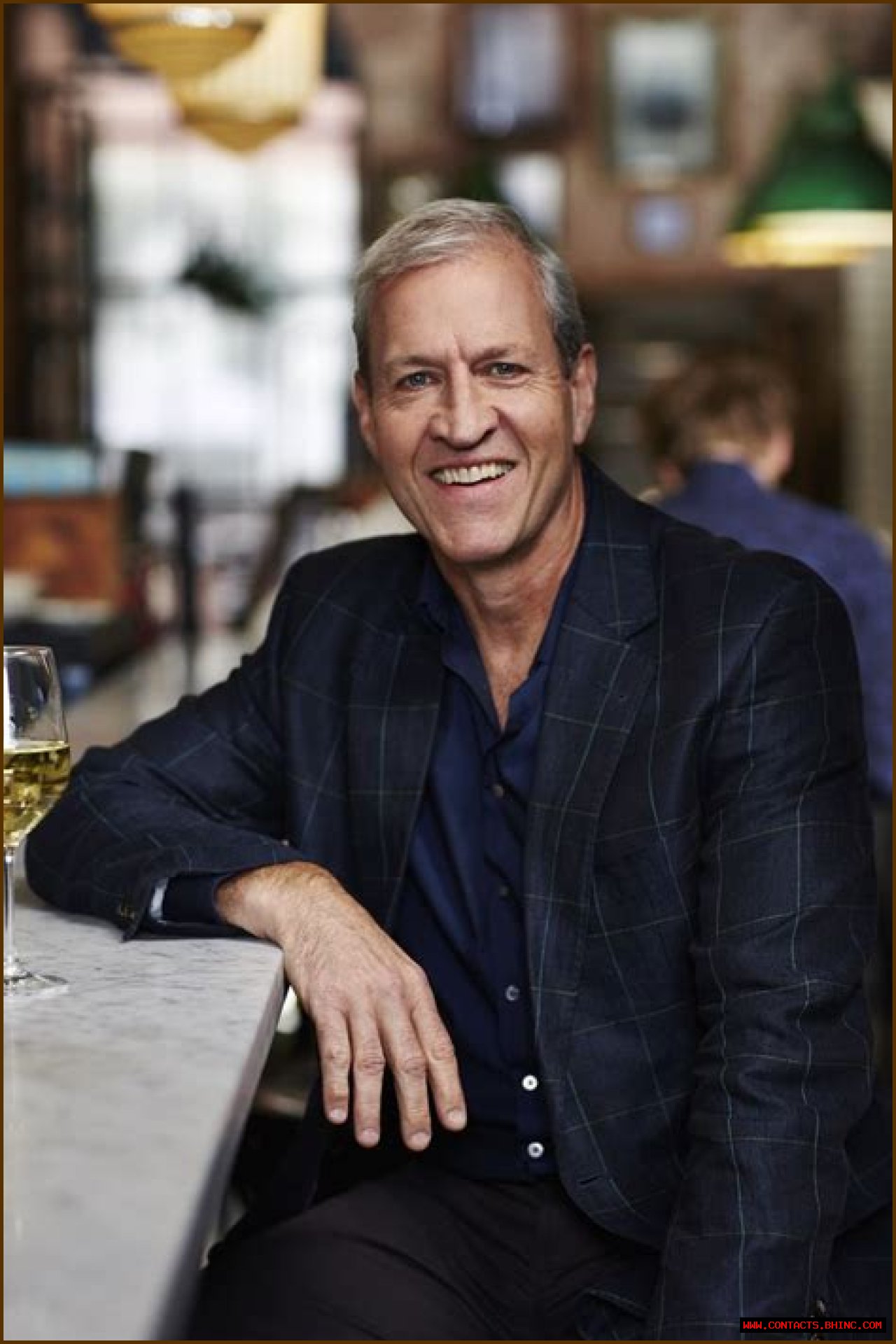 EXPLORE Australian Actor David Roberts Wiki, Bio, Age, Height, Nationality, Wife, Movies and TV shows