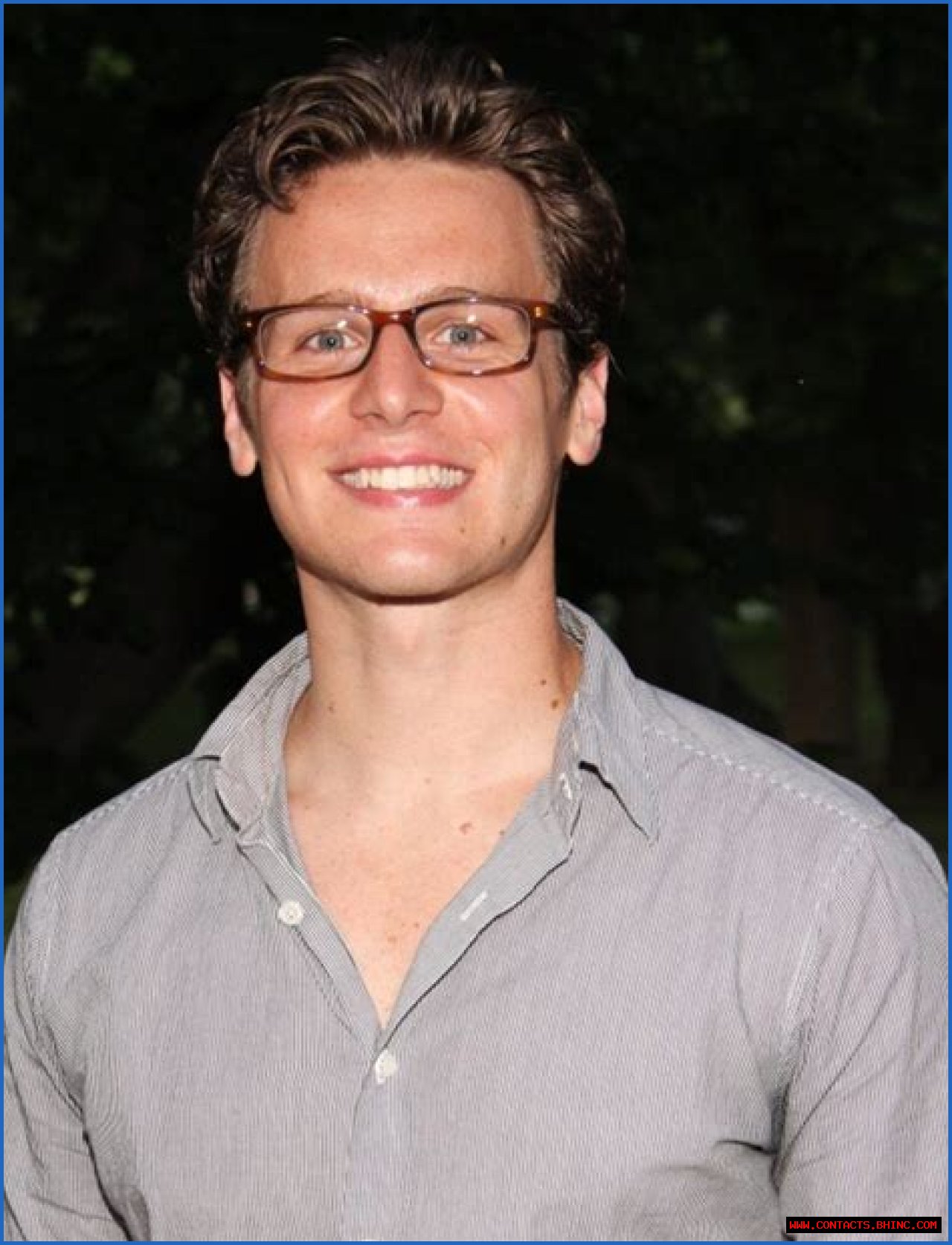 Jonathan Groff  Bio (Wiki) 