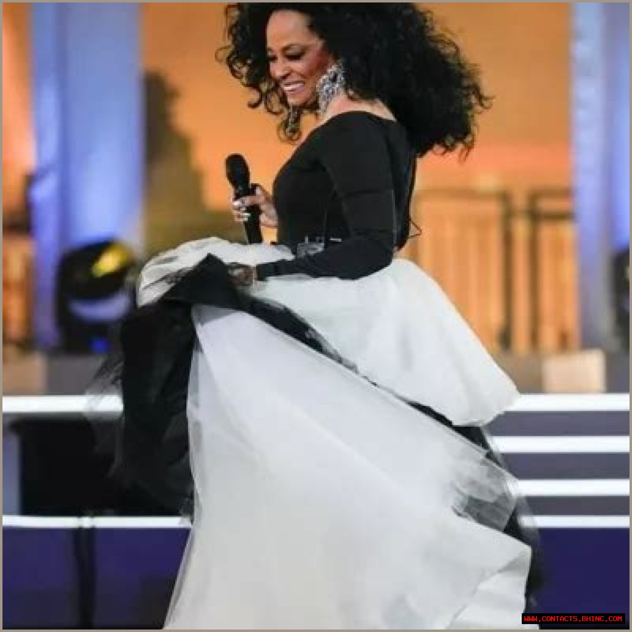 Who Is Diana Ross? Wiki, Age, Height, Husband, Net Worth, Ethnicity