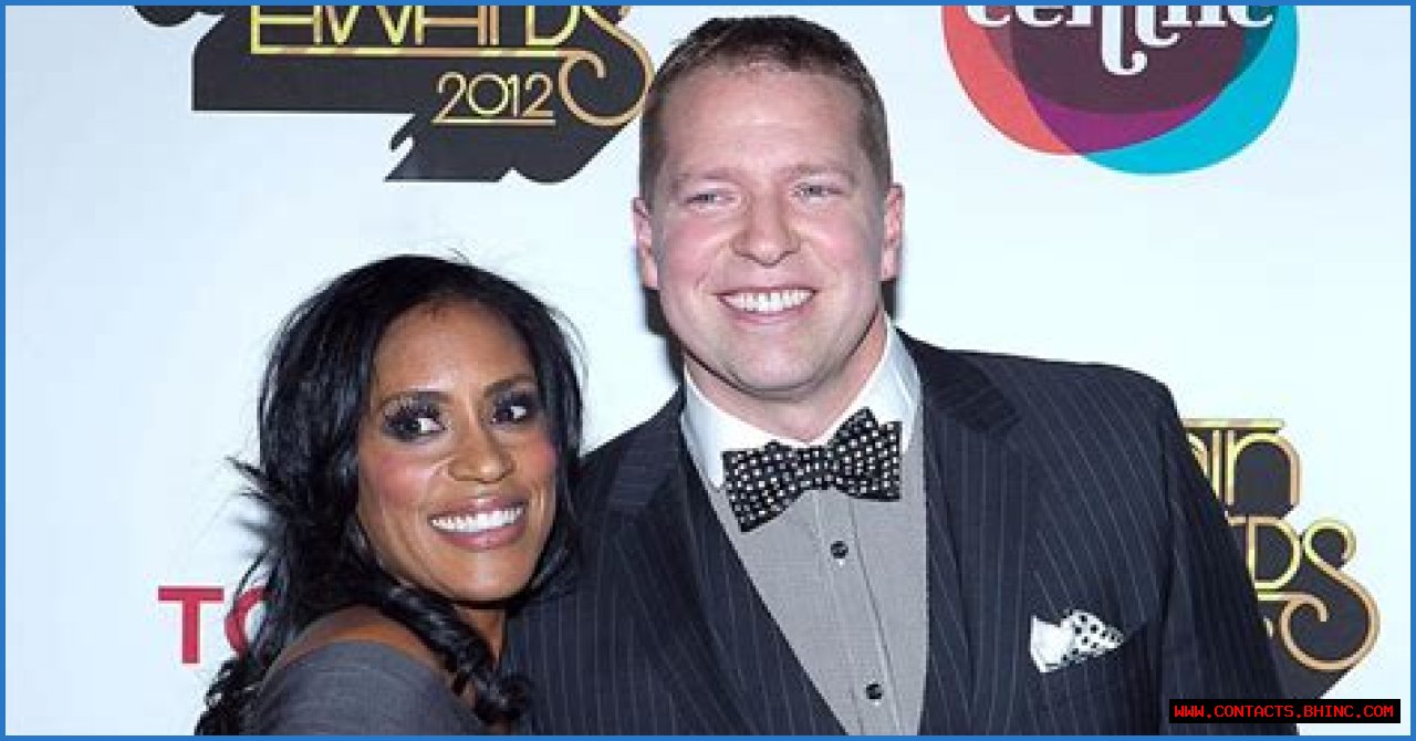 Why Gary Owen Get Divorced? Ended in a cheating scandal.
